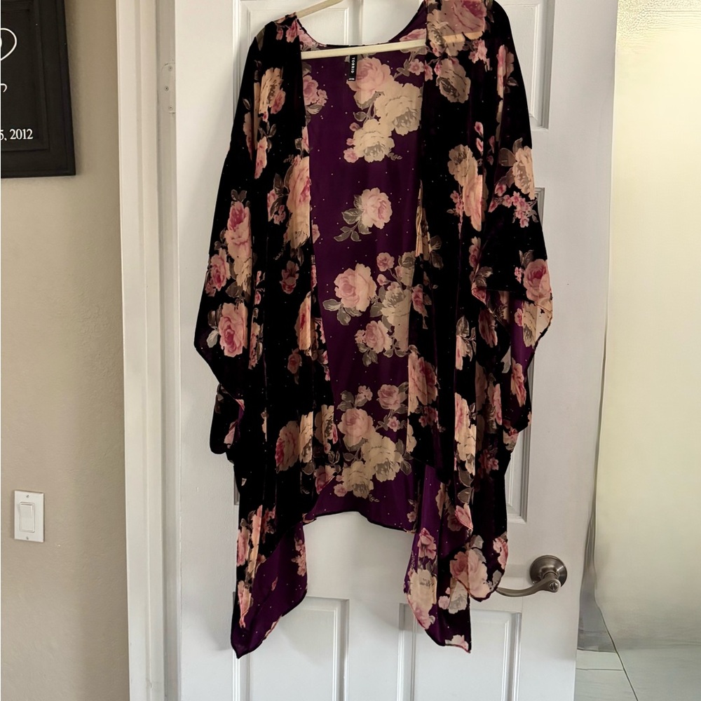 Torrid Floral Kimono Cardigan